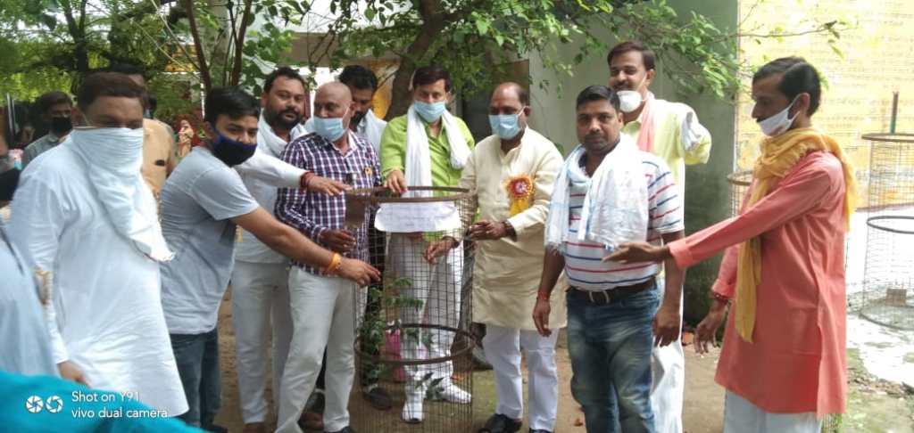 अभिभावक पुस्तकों के माध्यम से बच्चों को स्वयं पढ़ाएं: गौरीशंकर&nbsp;वर्मा