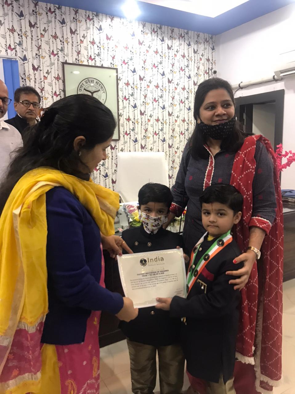 जीता जागता सुपर कम्प्यूटर नजर आता है ऋषभ, इण्डिया बुक आॅफ रिकार्डस ने&nbsp;नवाजा