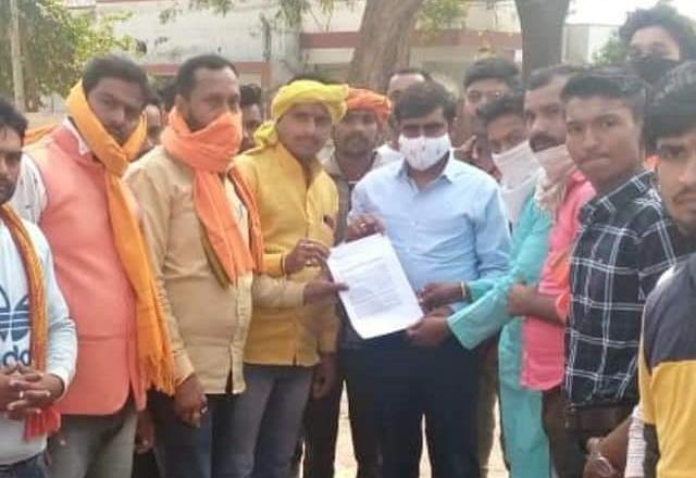 दिल्ली में समर्पण निधि कार्य में लगे कार्यकर्ता की हत्या के विरोध में हिंदू संगठनों ने सौंपा&nbsp;ज्ञापन