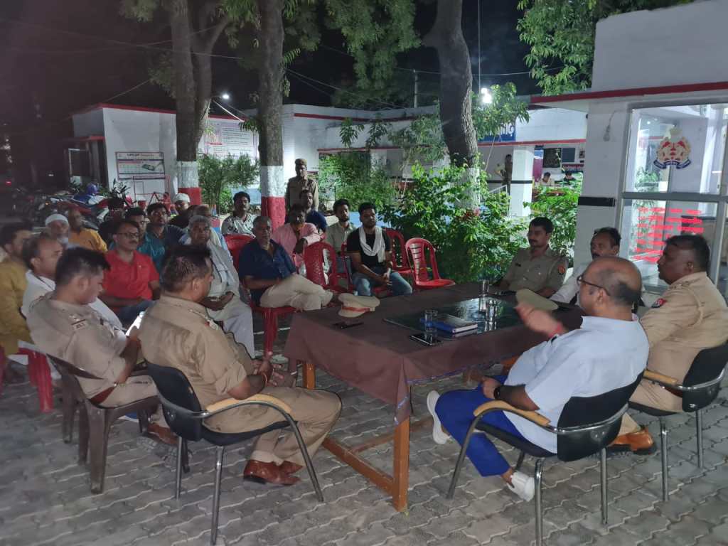 कानपुर की घटना से प्रशासन हुआ अलर्ट,रात में ही हुई पीस कमेटी की&nbsp;मीटिंग