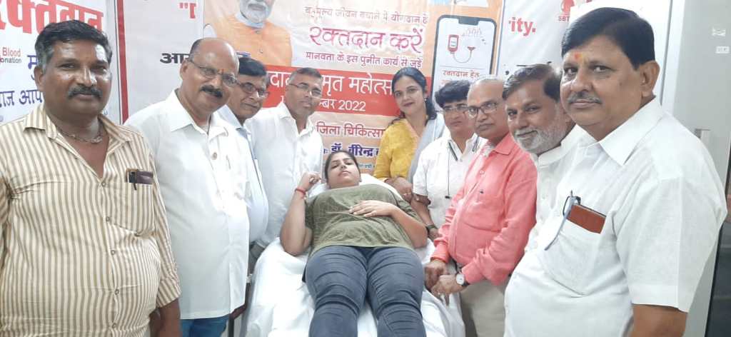 नरेन्द्र मोदी के जन्म दिन पर भारत विकास परिषद ने आयोजित किया रक्तदान का मेगा&nbsp;कैम्प