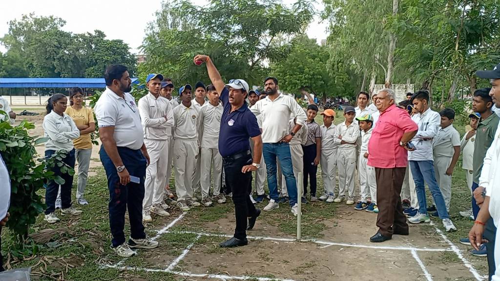 क्रिकेट कोच की वर्कशॉप शुरू,  लड़कियों ने भी दिखाई&nbsp;रुचि…