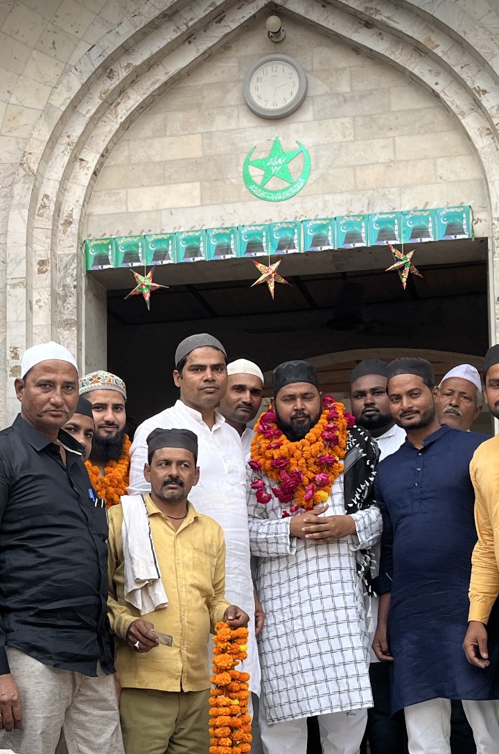 बड़ी मस्जिद में हाफिज अब्दुल कलाम की बतौर नये इमाम&nbsp;ताजपोशी