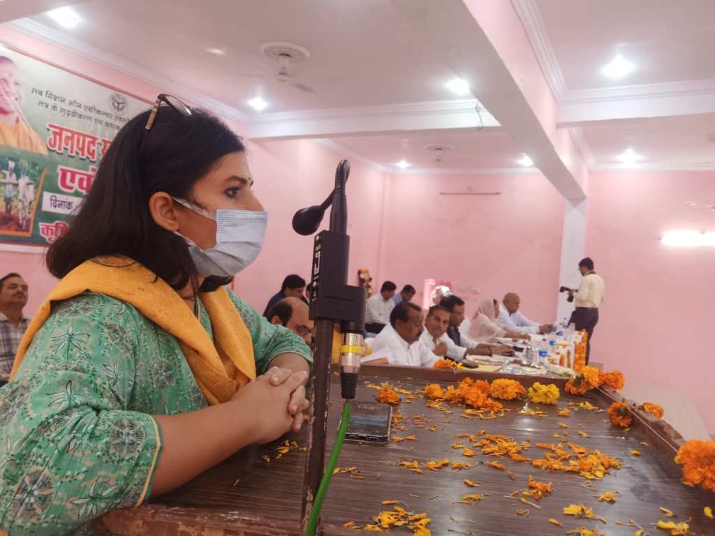 रबी गोष्ठी में सजे किसान मेले में अन्नदाताओं ने आय दुगनी करने में मददगार तकनीकी नवाचारों की हासिल की&nbsp;जानकारी