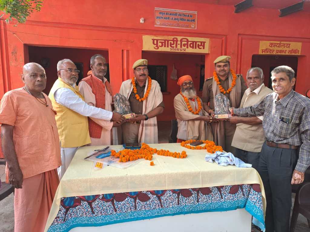 पंचनद महोत्सव के  समापन पर मेला प्रबंध में लगे अधिकारियों को किया गया&nbsp;सम्मानित