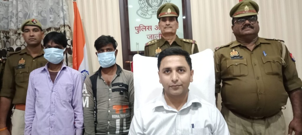 कपडे की गोदाम में चोरी करने वाले दो की धरपकड , चोरी का पूरा माल&nbsp;बरामद