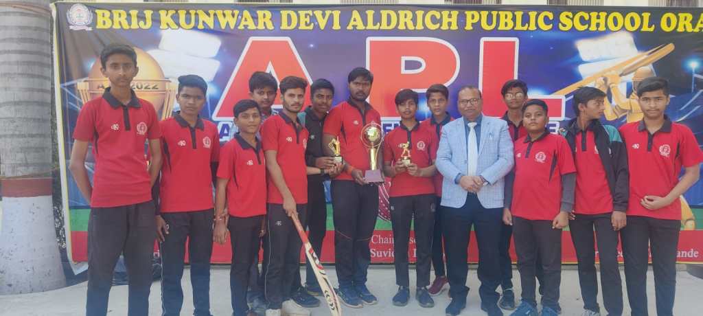 एल्ड्रिच प्रीमियर लीग के तीसरे दिन के मैच में एल्ड्रिच लाइंस की करारी&nbsp;हार