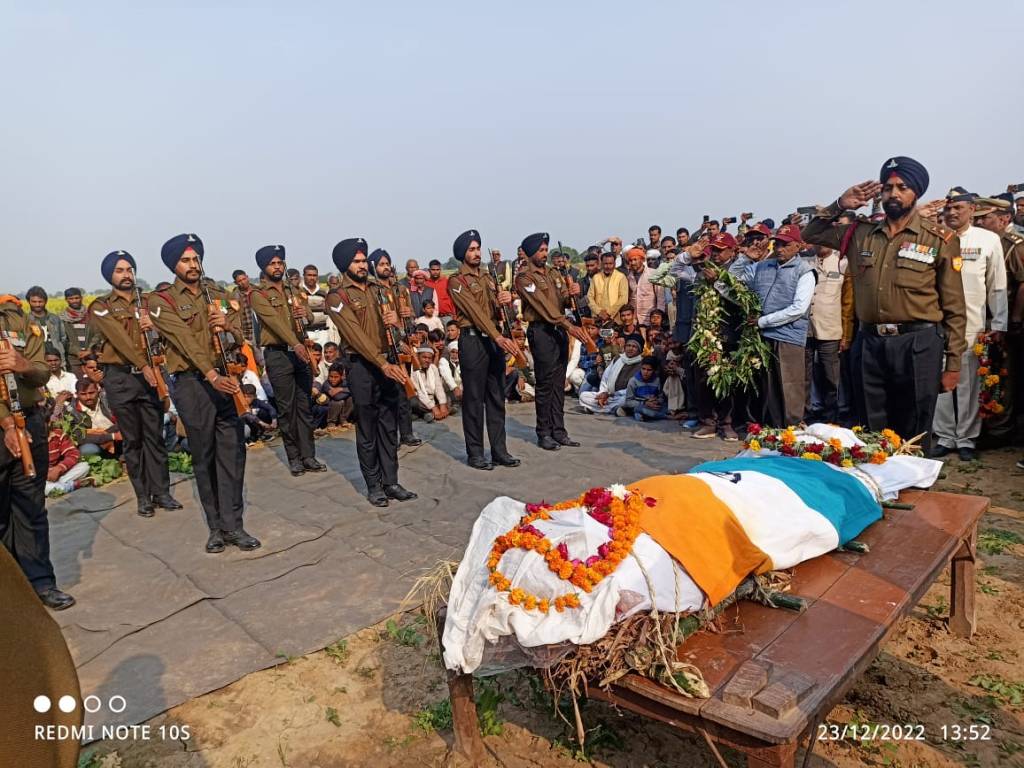 अवकाश पर आये सैनिक का हृदय गति रूकने से अचानक&nbsp;निधन