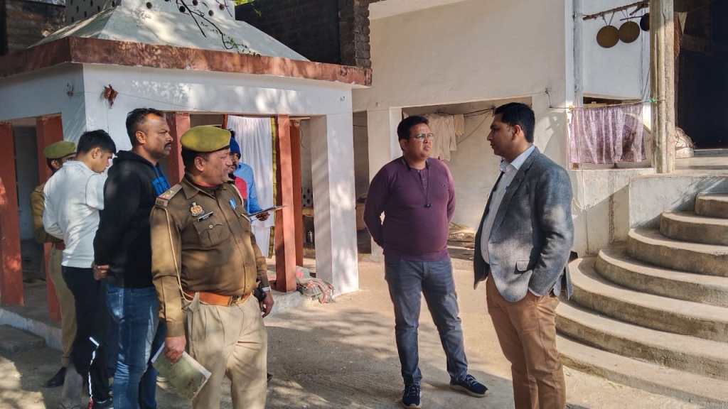 मरगांय के रामजानकी मंदिर से बेशकीमती मूर्तियां चोरी, पुलिस प्रशासन में मचा हडकंप, जांच के लिये एसपी भी मौके पर&nbsp;पहुंचे