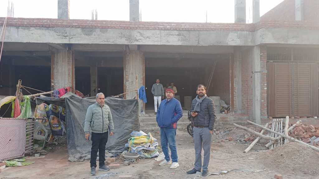 कोंच रोड पर ओडीए की टीम पर दबिश , बिना नक्शा के मकान बनाने वाले 10 लोगों को&nbsp;नोटिस