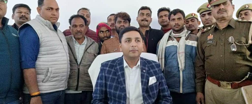 डकोर क्षेत्र की दो चोरियों का एसपी रवि कुमार ने जाते जाते किया खुलासा, 4 शातिर&nbsp;गिरफ्तार