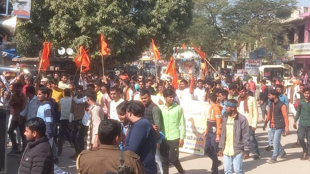 धीरेन्द्र कृष्ण के समर्थन में हिन्दू संगठनों की&nbsp;रैली