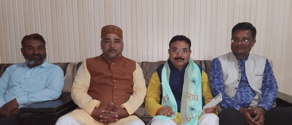 सहकार भारती की राष्ट्रीय कार्यकारिणी की सदस्य देवेश प्रताप सिंह का उज्जैन जाते हुये उरई में भव्य&nbsp;स्वागत