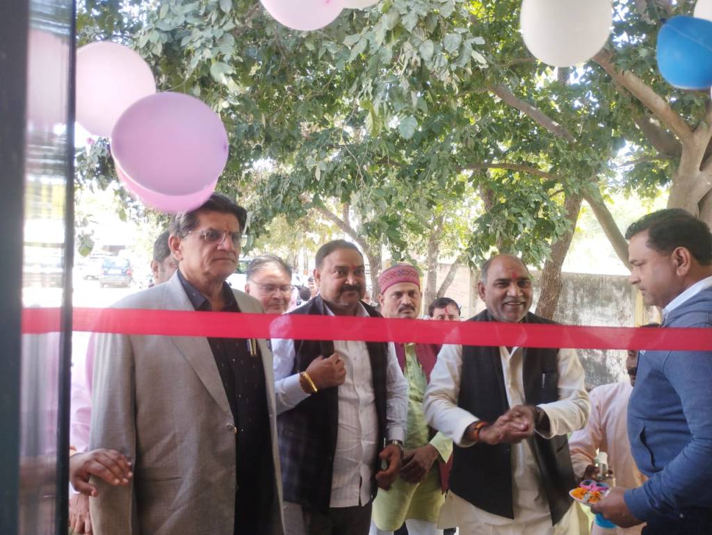 सदर विधायक की निधि से शानदार सुविधा   डकोर और पिंडारी के अस्पतालों में 5 मिनट में निशुल्क मिलेगी कोलेस्ट्रोल, बी पी , सुगर की जांच&nbsp;रिपोर्ट