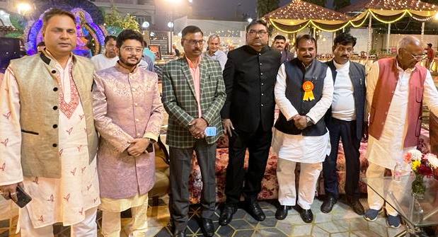 यंग भारत” के प्रधान संपादक संजय श्रीवास्तव की भतीजी के आशीर्दवाद समारोह में गणमान्यो की रही भारी&nbsp;मौजूदगी