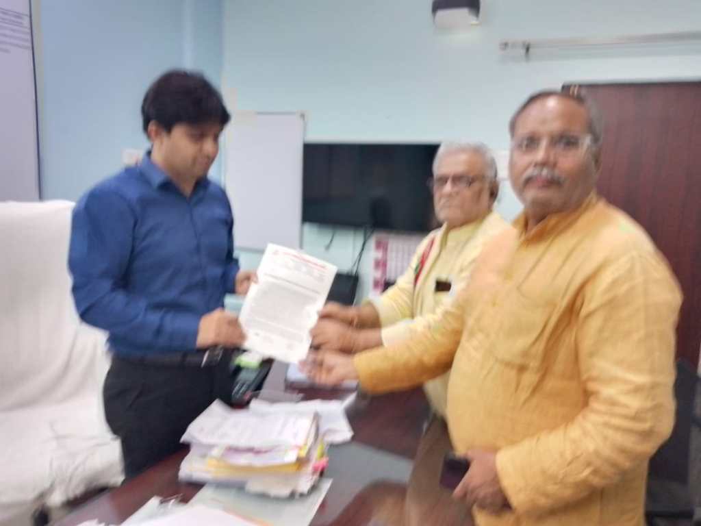 वीडियो कॉल से निरीक्षण का राष्ट्रीय शैक्षिक महासंघ ने किया विरोध,महानिदेशक स्कूल शिक्षा को सौंपा ज्ञापन, प्रमुख सचिव बेसिक शिक्षा व बेसिक शिक्षा मंत्री को भी भेजा&nbsp;ज्ञाप