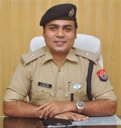 कई थाना प्रभारी बदले , योगेश पाठक को कदौरा थाने की&nbsp;बागडोर