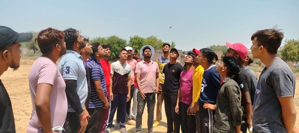 पंचनद क्रिकेट चैंपियनशिप के दूसरे दिन दिखा कंजौसा टीम के बल्लेबाजों का जलवा,पहली पाली में हिम्मतपुर और कंजौसा भिड़ी तो दूसरी पाली में निनावली और माधौगढ़ टीमों के बीच&nbsp;मुकाबला