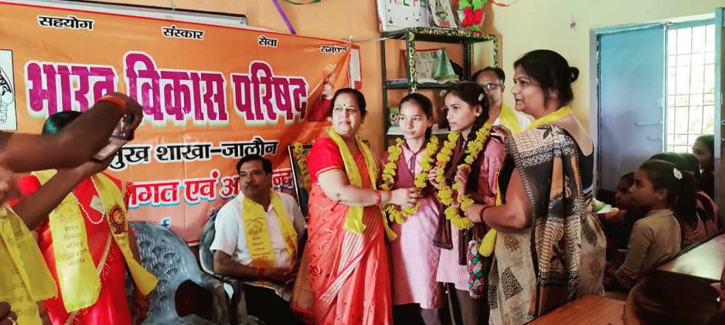 बाल संस्कार शिविर में महापुरुषों की प्रेरक कथाओं से गढ़ा बच्चों का&nbsp;मानस