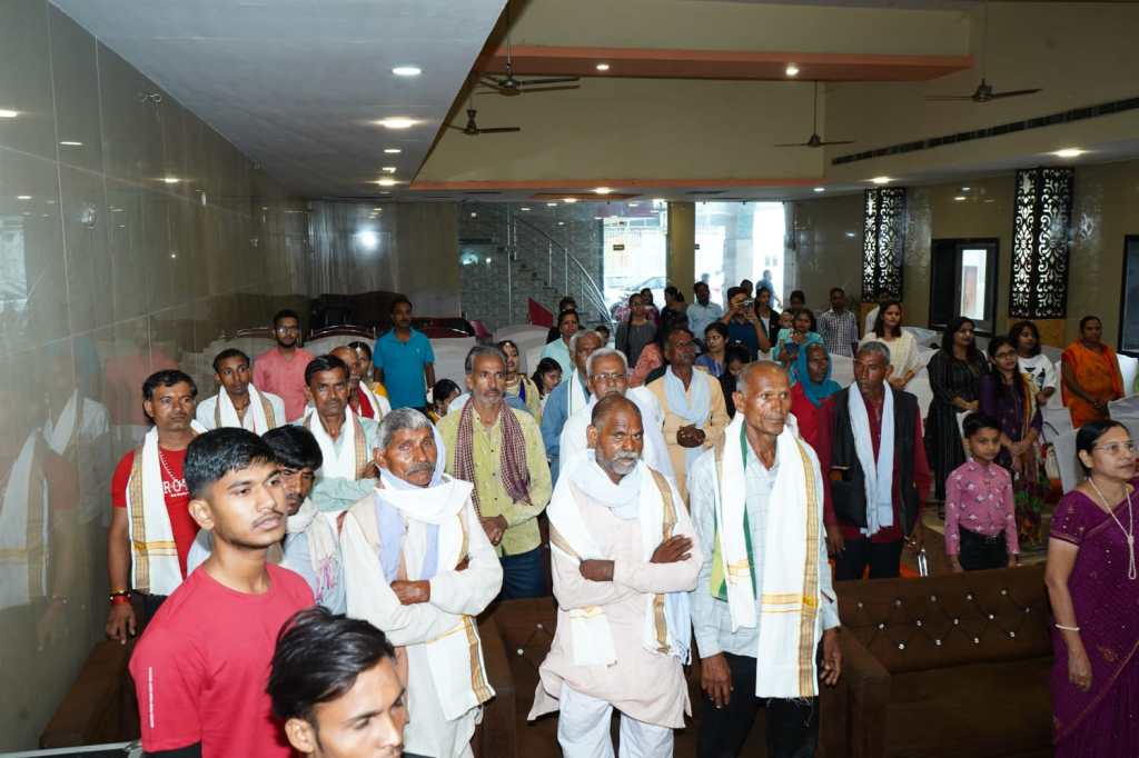 मंडपम में कला की त्रिवेणी बही, मंत्र मुग्ध हुये सुधी&nbsp;दर्शक