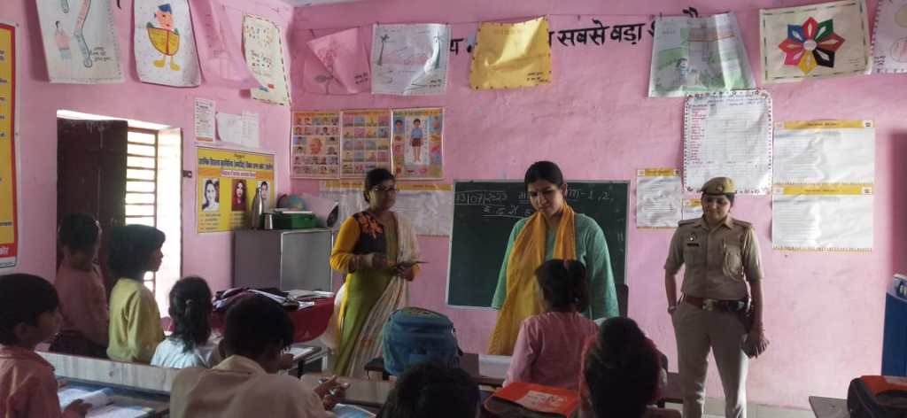 माॅडल विद्यालय का शर्मिन्दा माॅडल, डीएम को निरीक्षण में गैर हाजिर मिलीं&nbsp;प्रिंसिपल