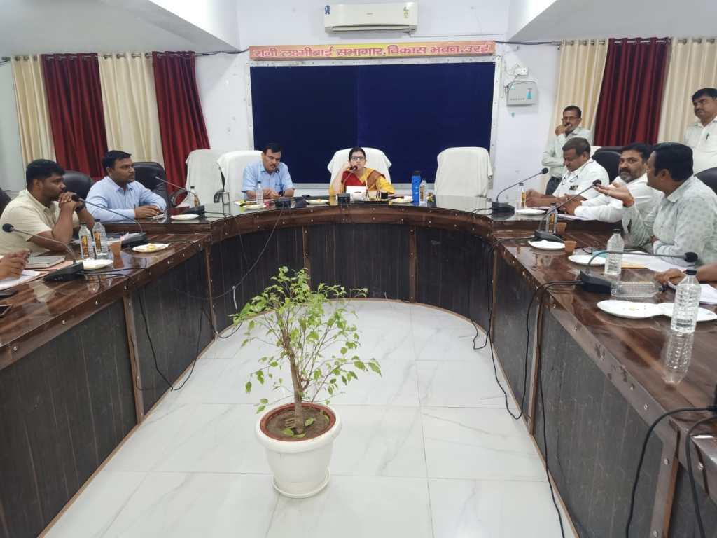 उद्योग बंधु की बैठक में अनुपस्थित विद्युत के एक्सीयन फर्स्ट से स्पष्टीकरण तलब