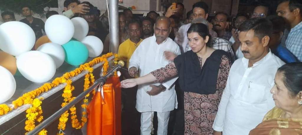 नये अंदाज में दमका ऐतिहासिक टाउन&nbsp;हाॅल