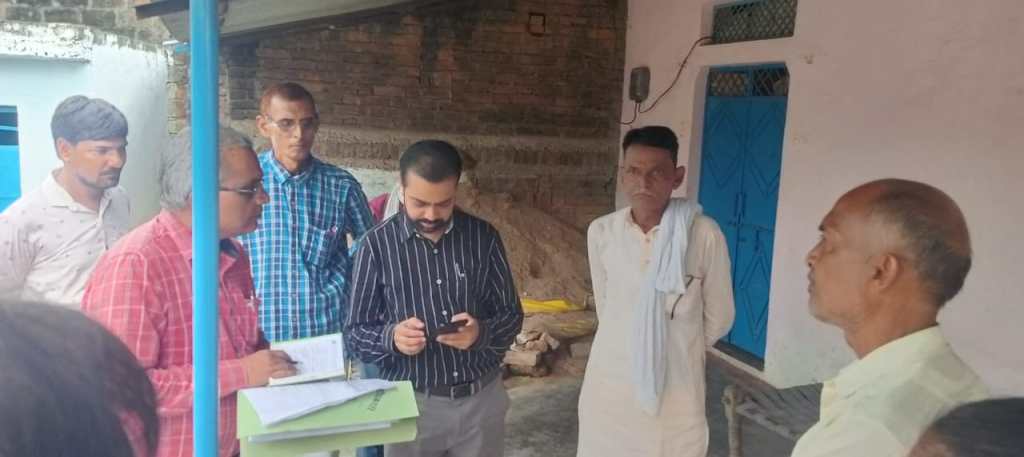 टीहर में स्वास्थ्य और स्वच्छता अभियान की हकीकत परखने पहुंचे नोडल&nbsp;अधिकारी