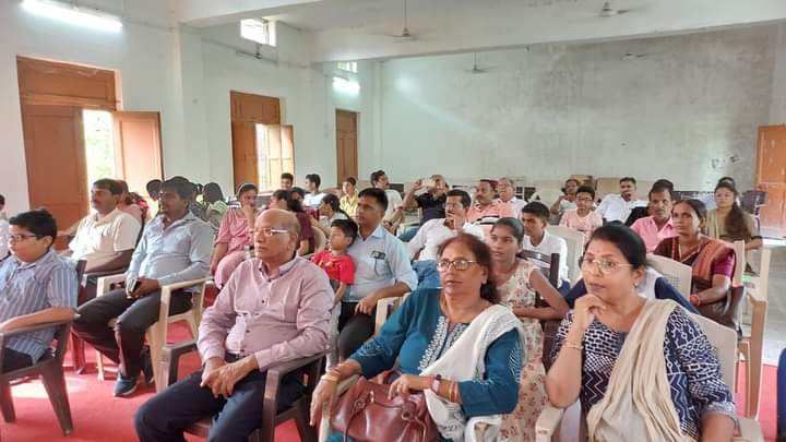 किसानों की त्रासदी मुंशी प्रेमचंद्र के साहित्य का केंद्र बिंदु – देवेंद्र&nbsp;शुक्ला