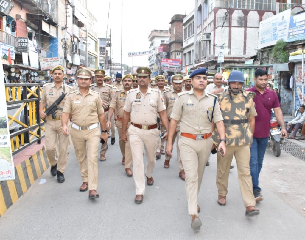 स्वाधीनता दिवस के मद्देनजर पुलिस की युद्ध स्तरीय&nbsp;चौकसी