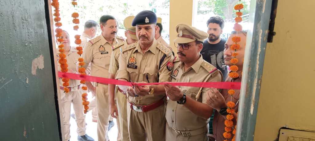 जालौन कोतवाली में पुलिस ने आयोजित किया रक्तदान&nbsp;शिविर