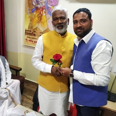 भाजपा उपाध्यक्ष राम अनुग्रह 4 साथियों सहित कटरा में हुए लॉक , सभी सुरक्षित  