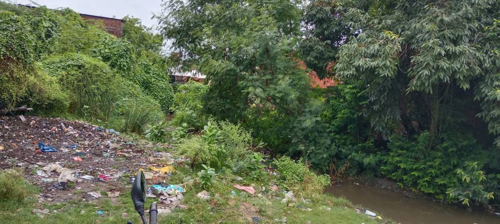 भू-माफियाओं ने तालाबों पर किया कब्जा, राजस्व अभिलेखों में हेरफेर कर करोड़ों में बेची जमीन, सपा नेता पर भी गंभीर&nbsp;आरोप