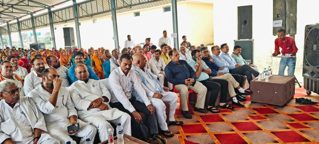 समाजसेवी  डॉ.  लल्ला सिंह की 16वीं पुण्यतिथि पर श्रद्धांजलि सभा,संत महेंद्र बापू ने कहा – माता-पिता की सेवा ही सबसे बड़ा&nbsp;धर्म