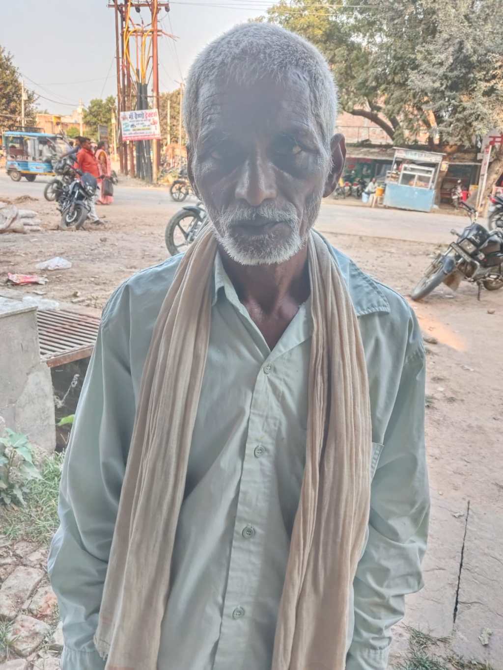 थाने के सामने वृद्ध से 40 हजार रुपये की रकम&nbsp;लूटी