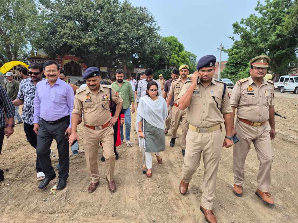 चिल्ली और कोंच के तालाबों में होगा वृहद विसर्जन, गोताखोरों की तैनाती के&nbsp;निर्देश