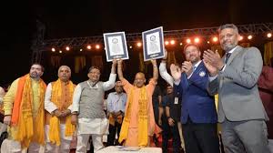 योगी आदित्यनाथ अब आर-पार के मूड में, कहां तक जायेगी दीपोत्सव की&nbsp;तकरार