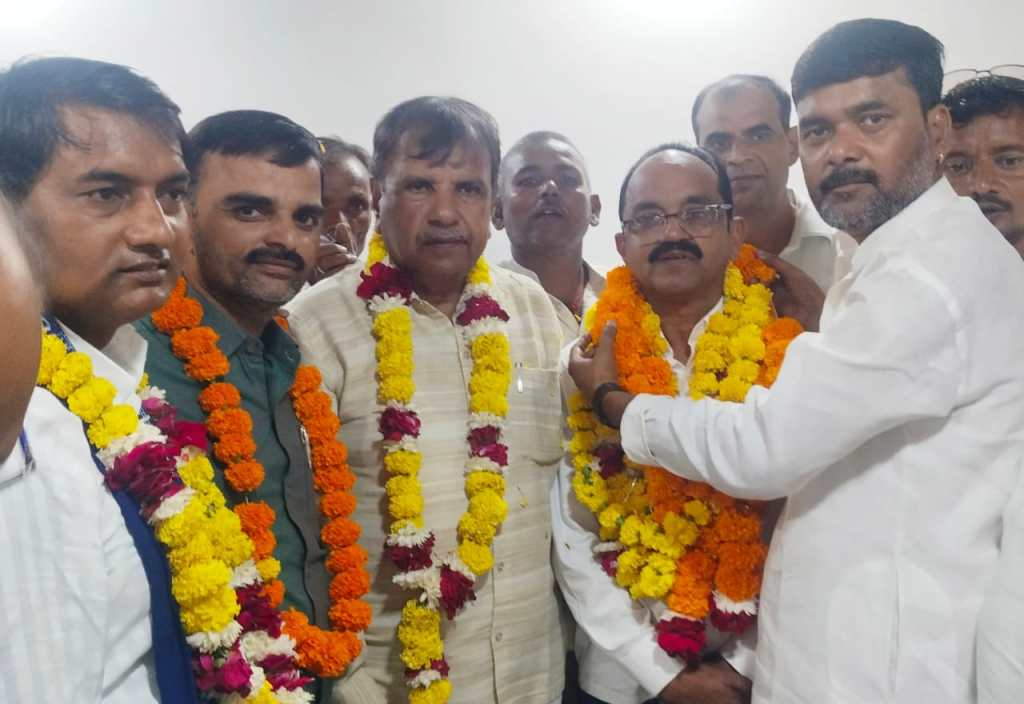 बुंदेलखंड प्रभारी बनाए जाने पर लालाराम अहिरवार का उरई में भव्य&nbsp;स्वागत