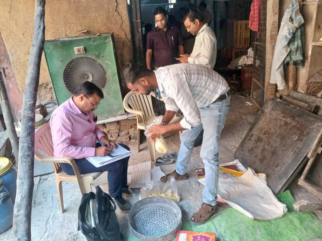 खाद्य सुरक्षा विभाग का त्यौहारी हांका, नमूने भरने के साथ वसूली भी प्रगति&nbsp;पर