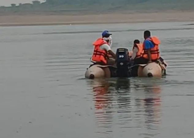 बेतवा में डूबे किशोर का शव 20 घंटे बाद&nbsp;बरामद