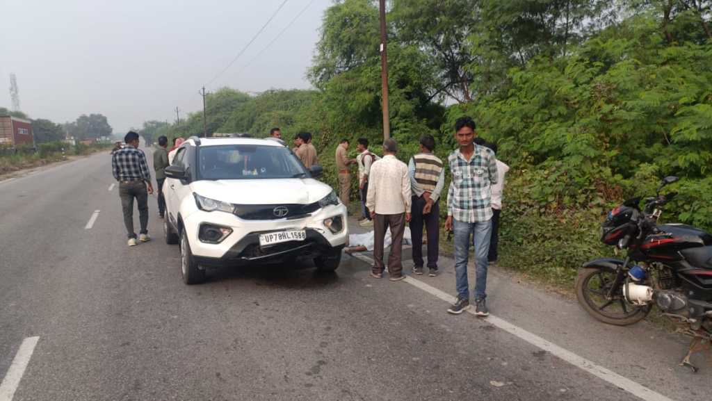 मोटर साइकिल से जा रहे ससुर-दामाद की दुर्घटना में&nbsp;मौत