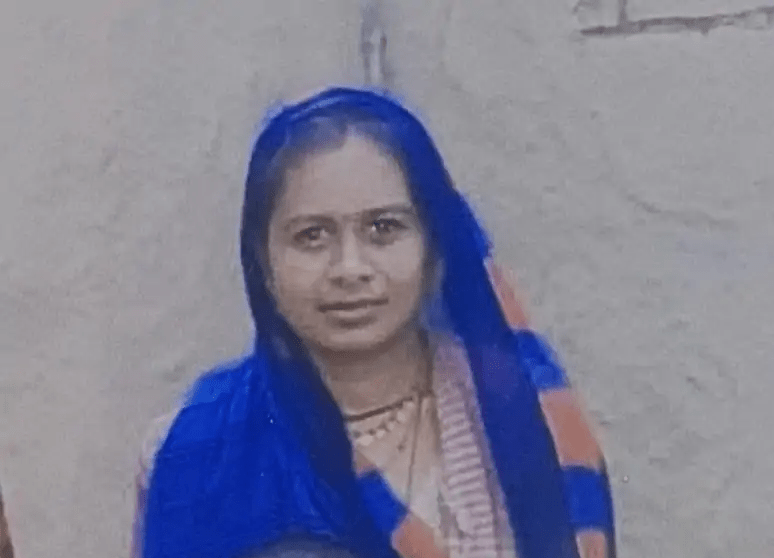 सियार बचाने में बाइक फिसली, महिला की&nbsp;मौत