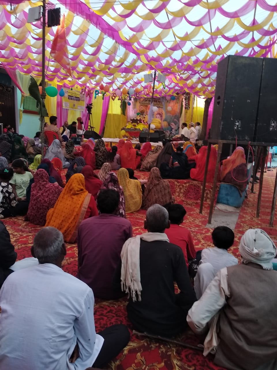 बिरगआँ खुर्द में श्रीमद्भागवत कथा का रसपान, महामंडलेश्वर राघव दास जी ने सुनाया कंस वध का रोमांचक&nbsp;प्रसंग