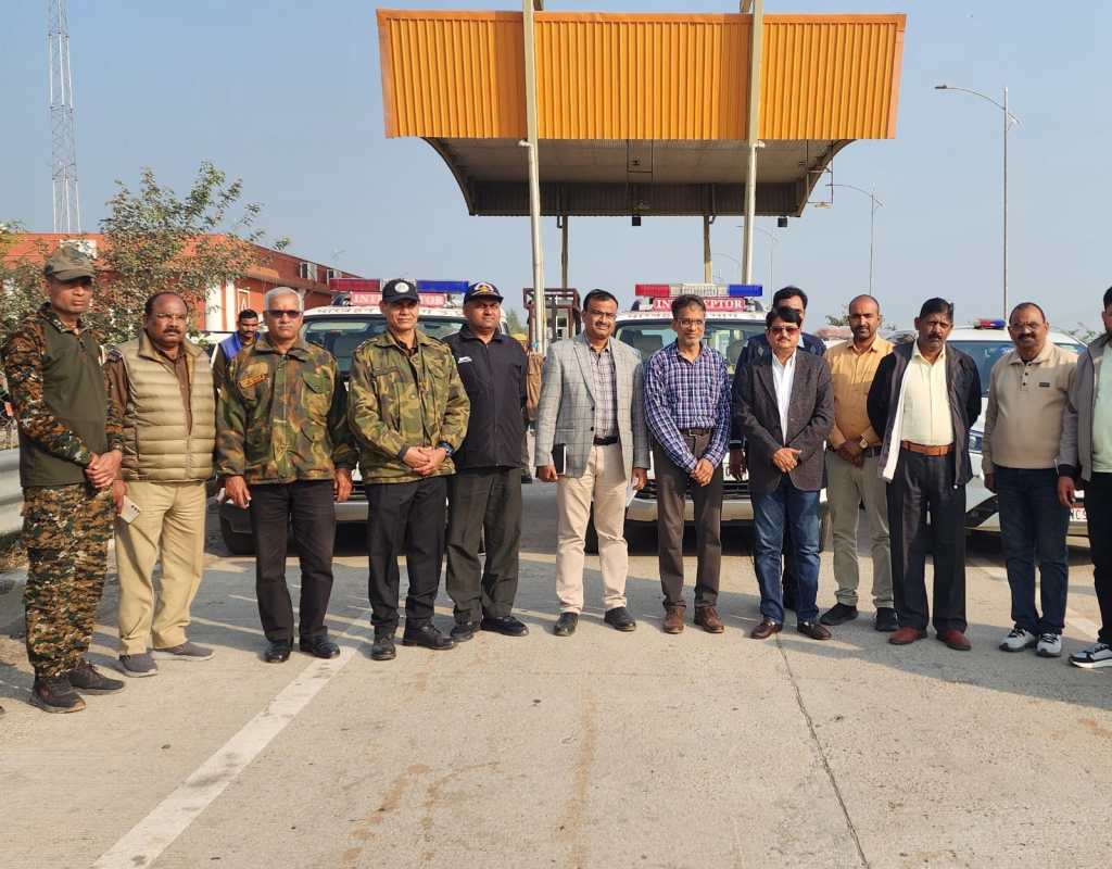 बुंदेलखंड एक्सप्रेस-वे पर सड़क सुरक्षा को लेकर उप परिवहन आयुक्त&nbsp;सख्त