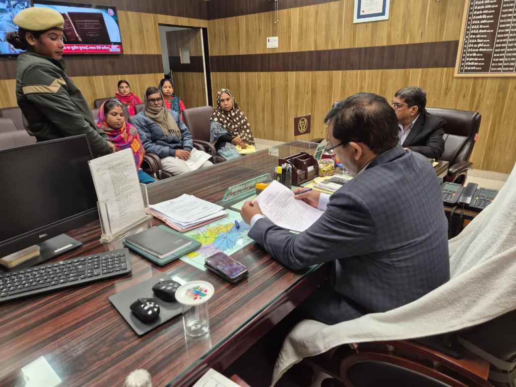  जब फरियाद सीधे डीएम तक पहुंची, और मिला&nbsp;समाधान