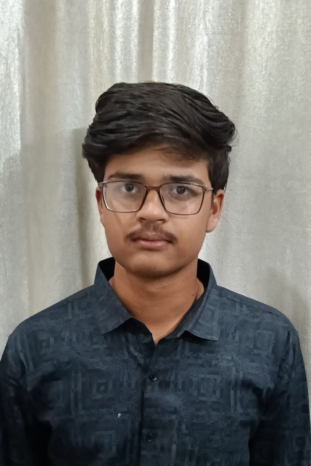 एल्ड्रिच स्कूल के 6 छात्रों ने आईआईटी मेन्स में मारी बाजी, अभिनव शर्मा रहे&nbsp;टॉपर