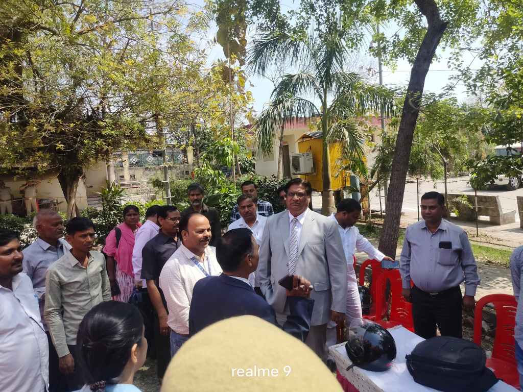 उरई में राष्ट्रीय लोक अदालत, करोड़ों रुपये की क्षतिपूर्ति दिलाई गई