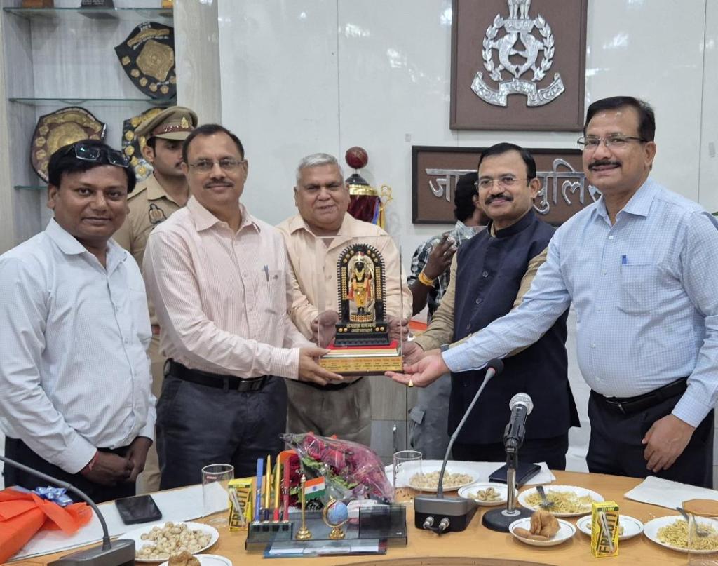 🏏 “खिलाड़ियों को मिलेगी नई उड़ान: डीसीए बैठक में सम्मान, प्रशिक्षण और बड़े फैसले”