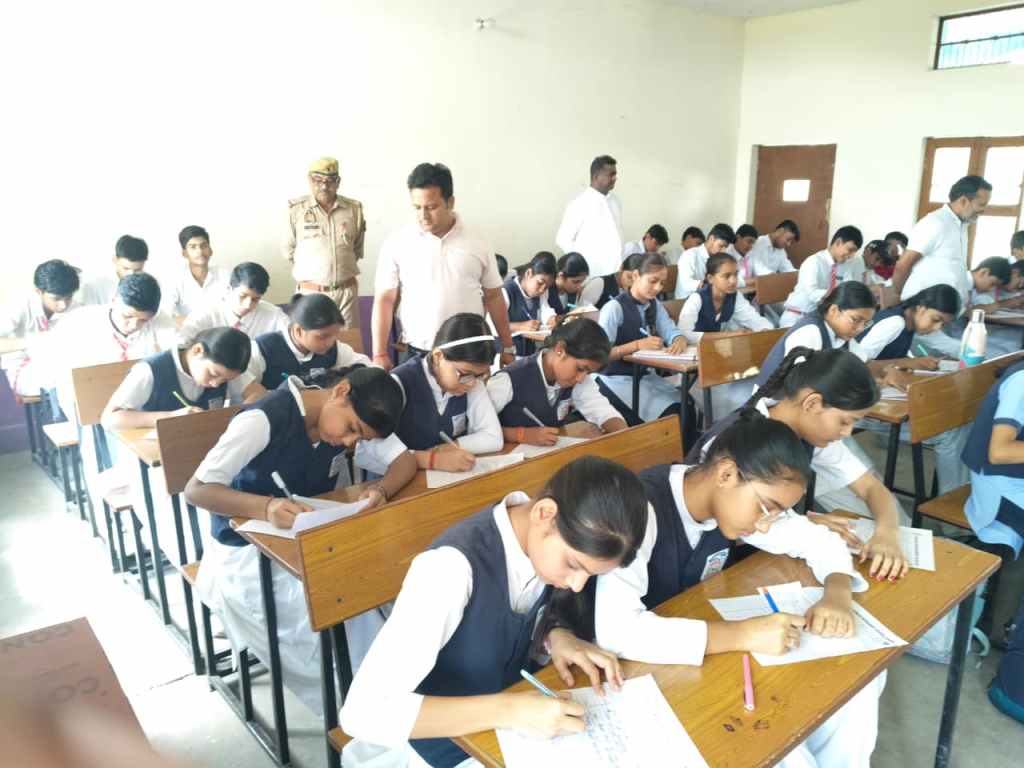 अग्निशमन सेवा सप्ताह के तहत स्कूलों में प्रशिक्षण व मॉक ड्रिल&nbsp;आयोजित