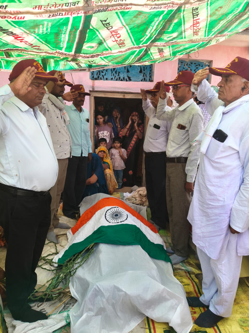 तीन युद्धों के वीर योद्धा गनर रामसनेही राठौर का निधन, गांव ने नम आंखों से दी अंतिम&nbsp;विदाई